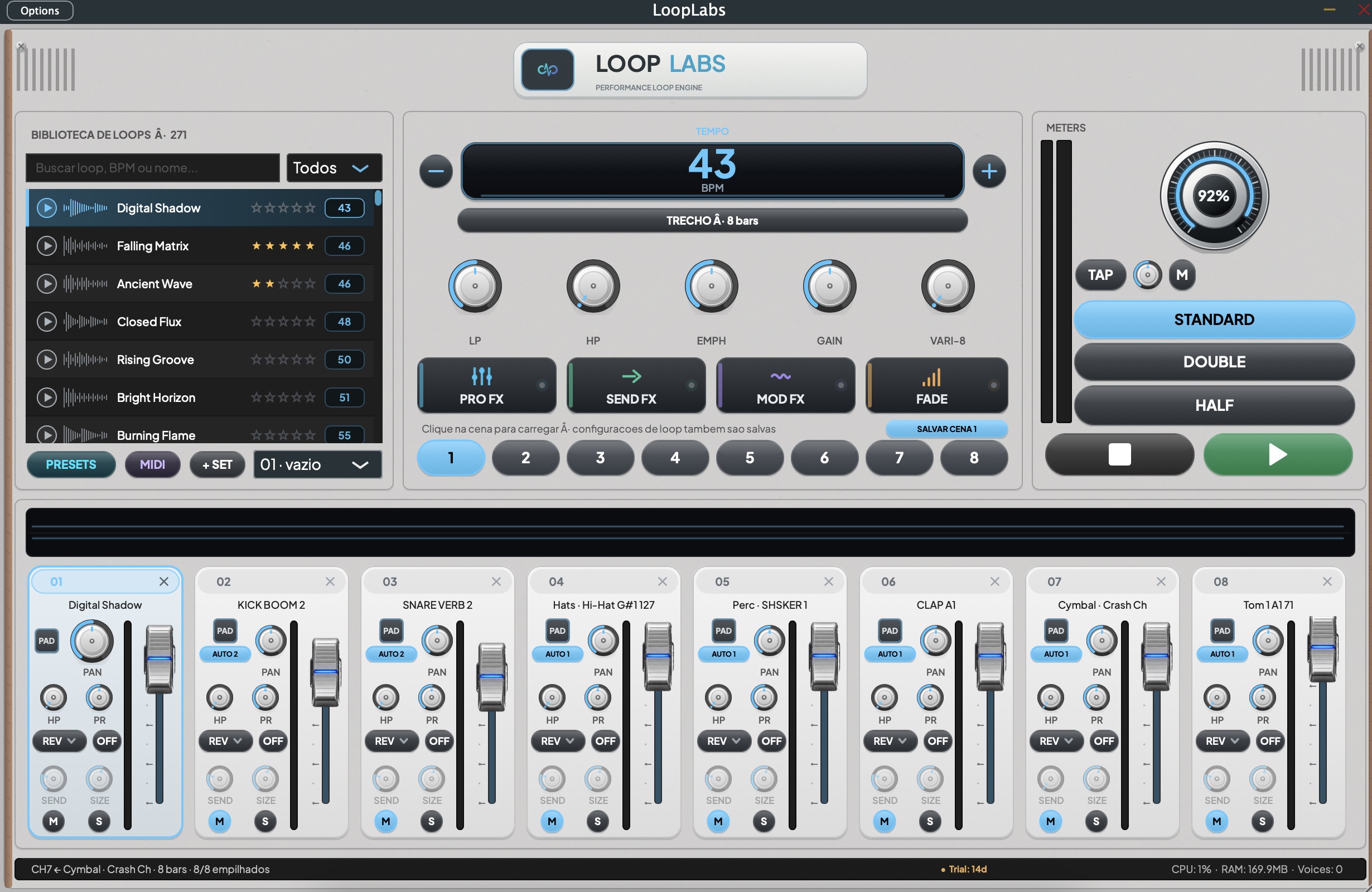 Tela do LoopLabs mostrando os 8 canais, o tempo e a biblioteca de loops